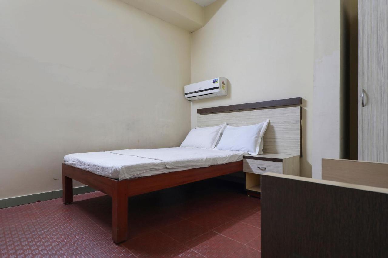 Spot On 60610 Malabar Tourist Home Kannur Buitenkant foto