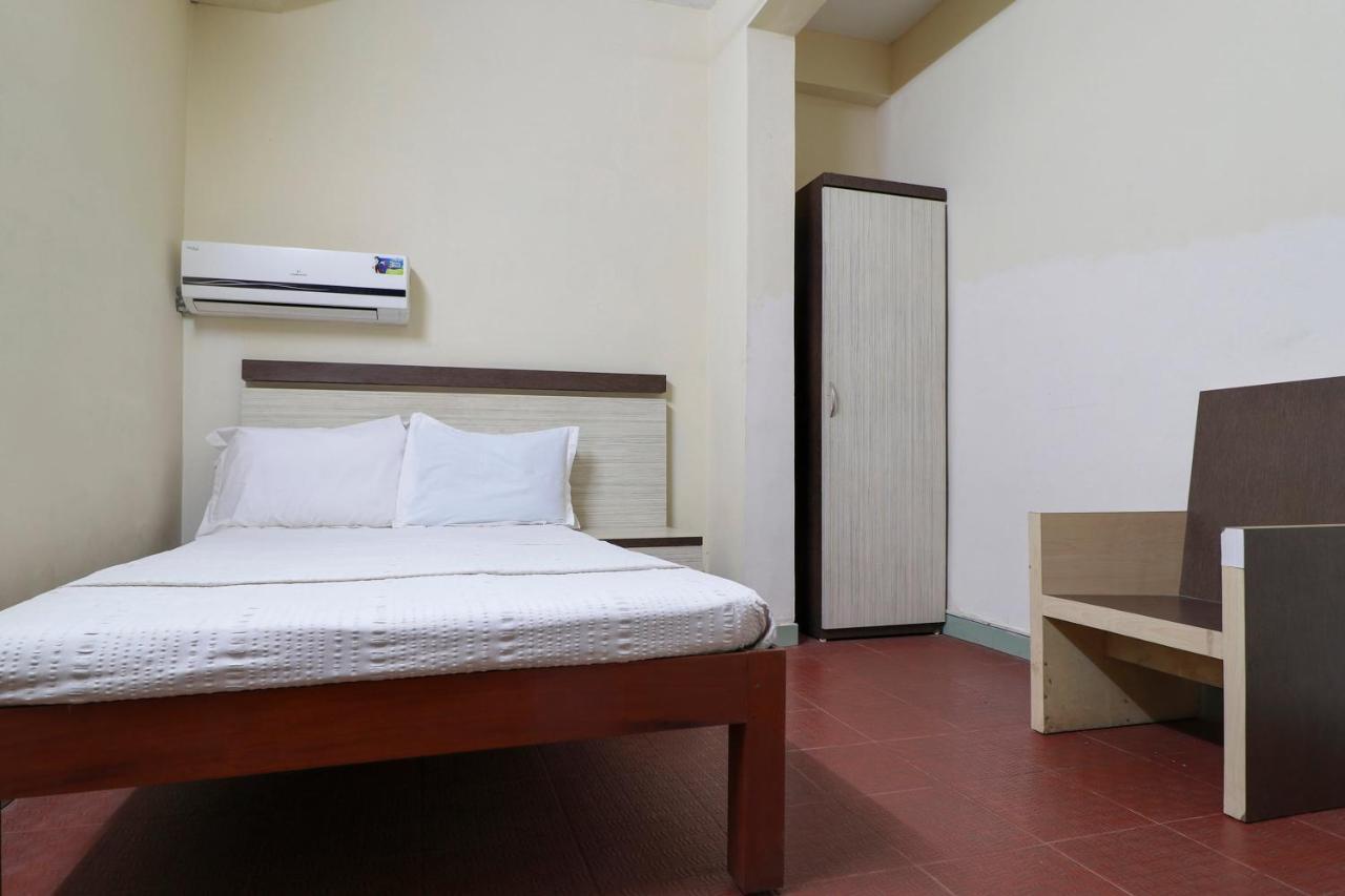 Spot On 60610 Malabar Tourist Home Kannur Buitenkant foto