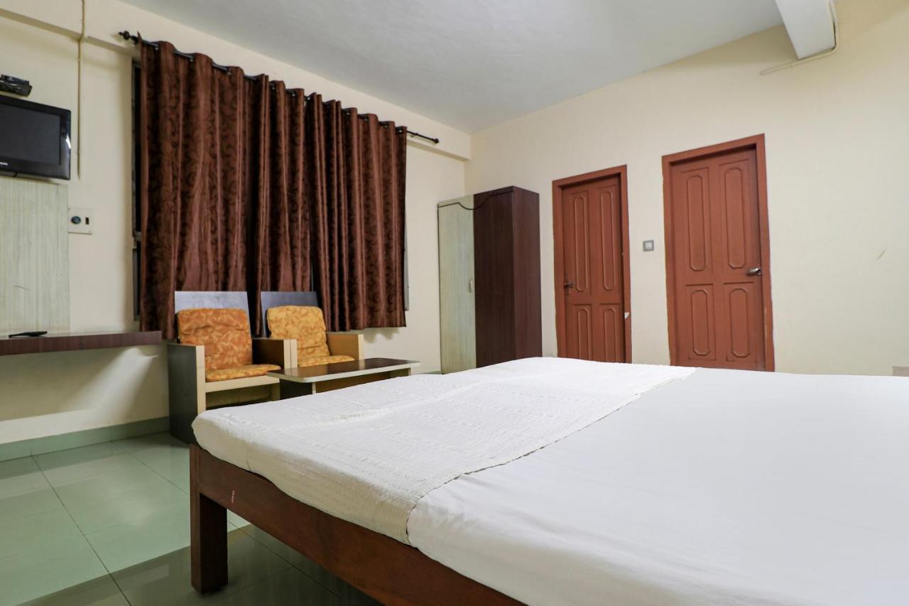 Spot On 60610 Malabar Tourist Home Kannur Buitenkant foto